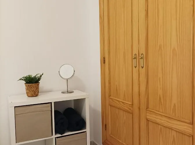 Yucas Torreblanca דירה פואנגירולה